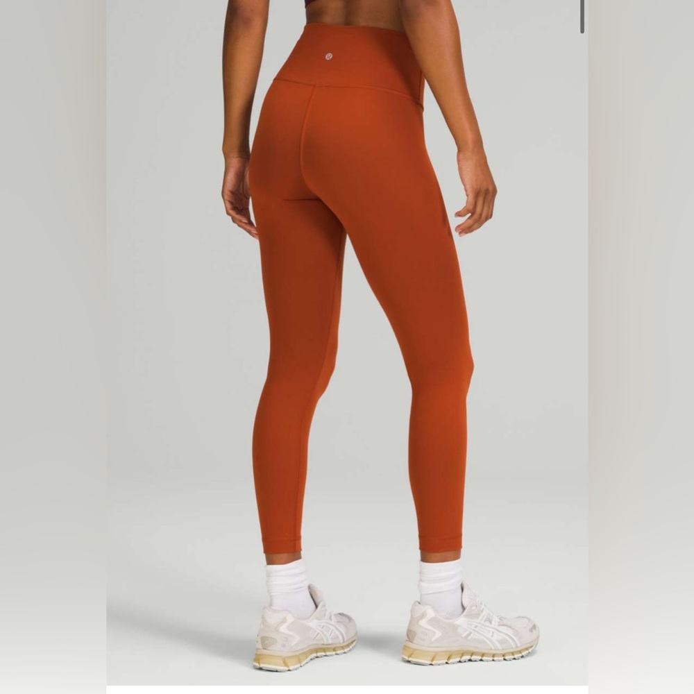 Lululemon Wunder Train High-Rise Tight 25"
Aztec Brick size 16